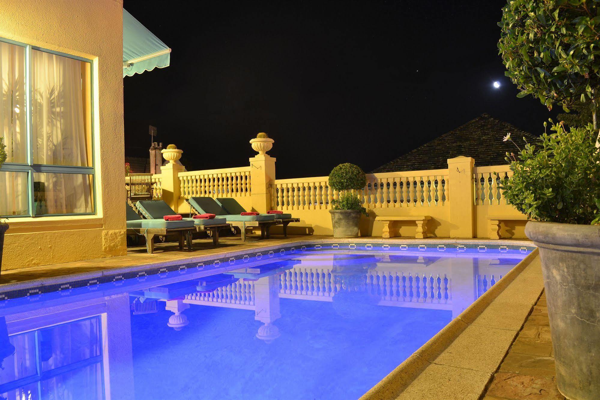 Villa Sunshine Guest House Le Cap Extérieur photo